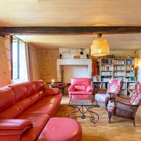 Holiday home Des Bois Du Charme *