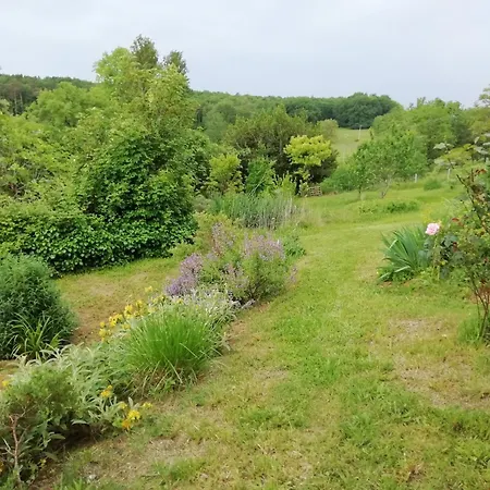Des Bois Du Charme Nyaraló Chalais